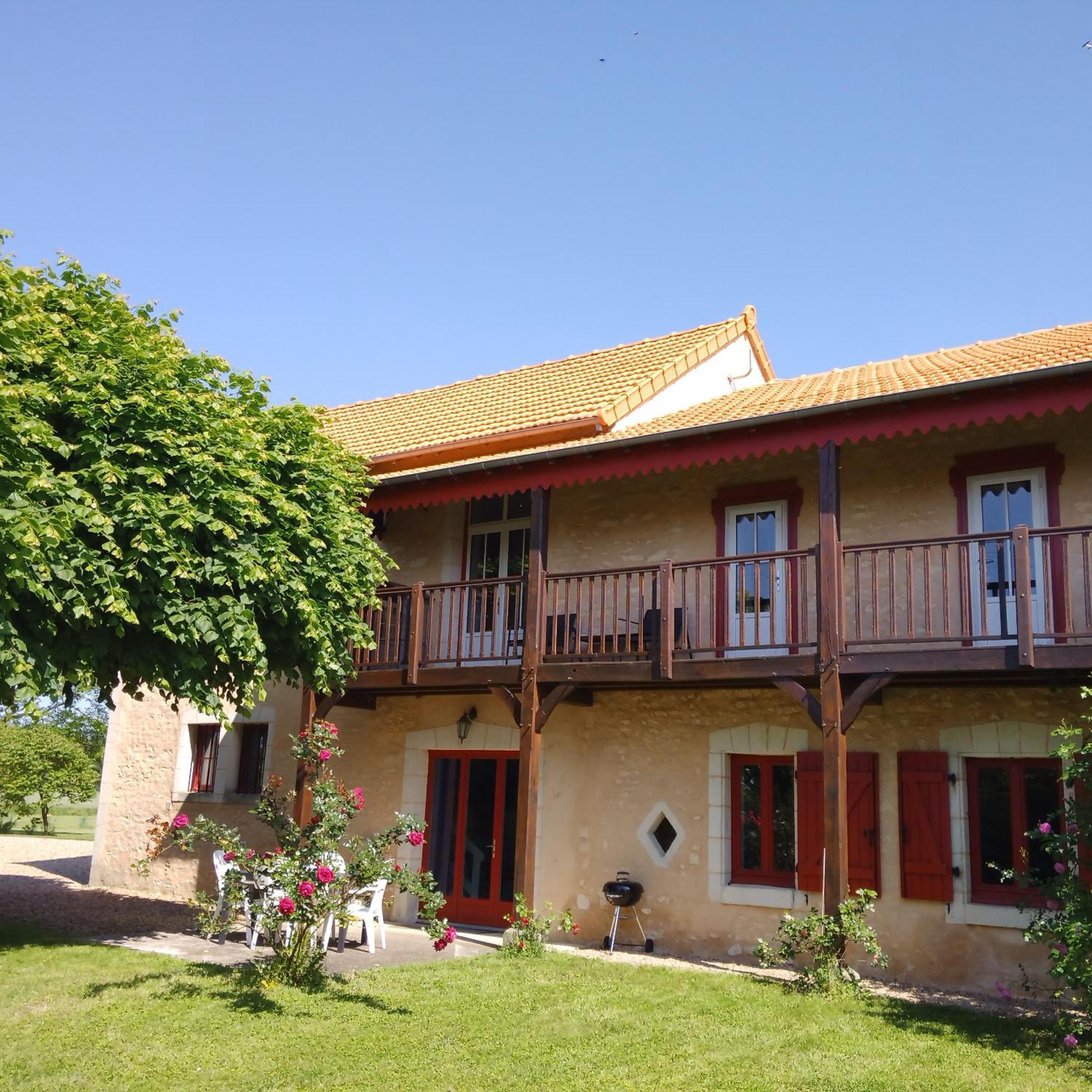 Au Repos Des Elfes Villa Braye-sous-Faye Dış mekan fotoğraf